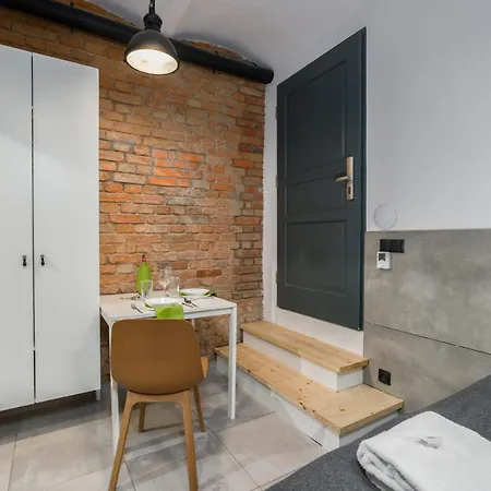 Underground Level Strzalowa By Renters Poznan