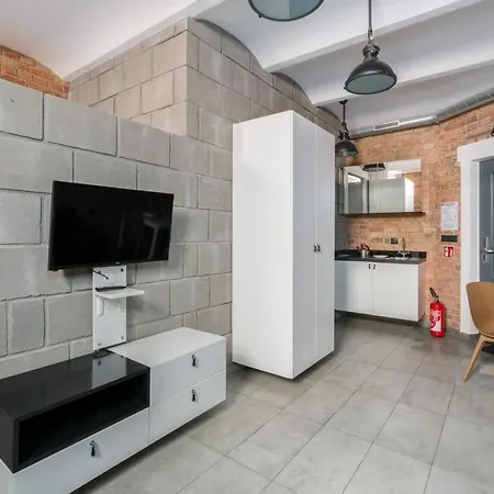 Apartment Underground Level Strzalowa By Renters