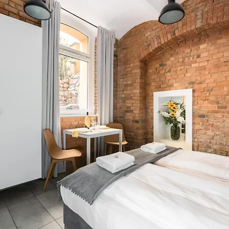 Apartment Underground Level Strzalowa By Renters Poznan